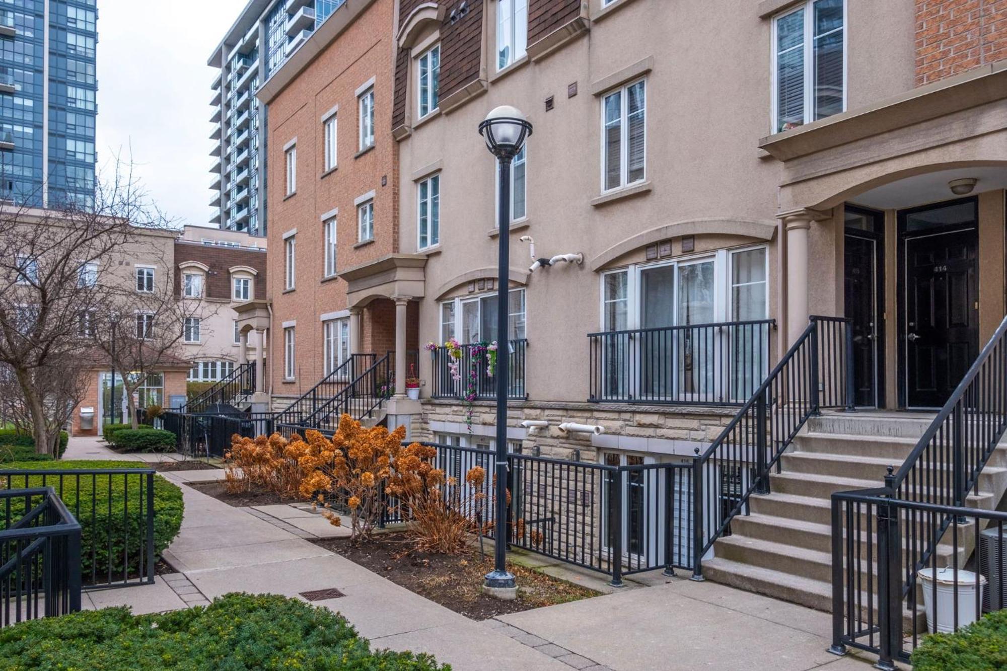 Liberty Village Townhouse Toronto Exterior foto