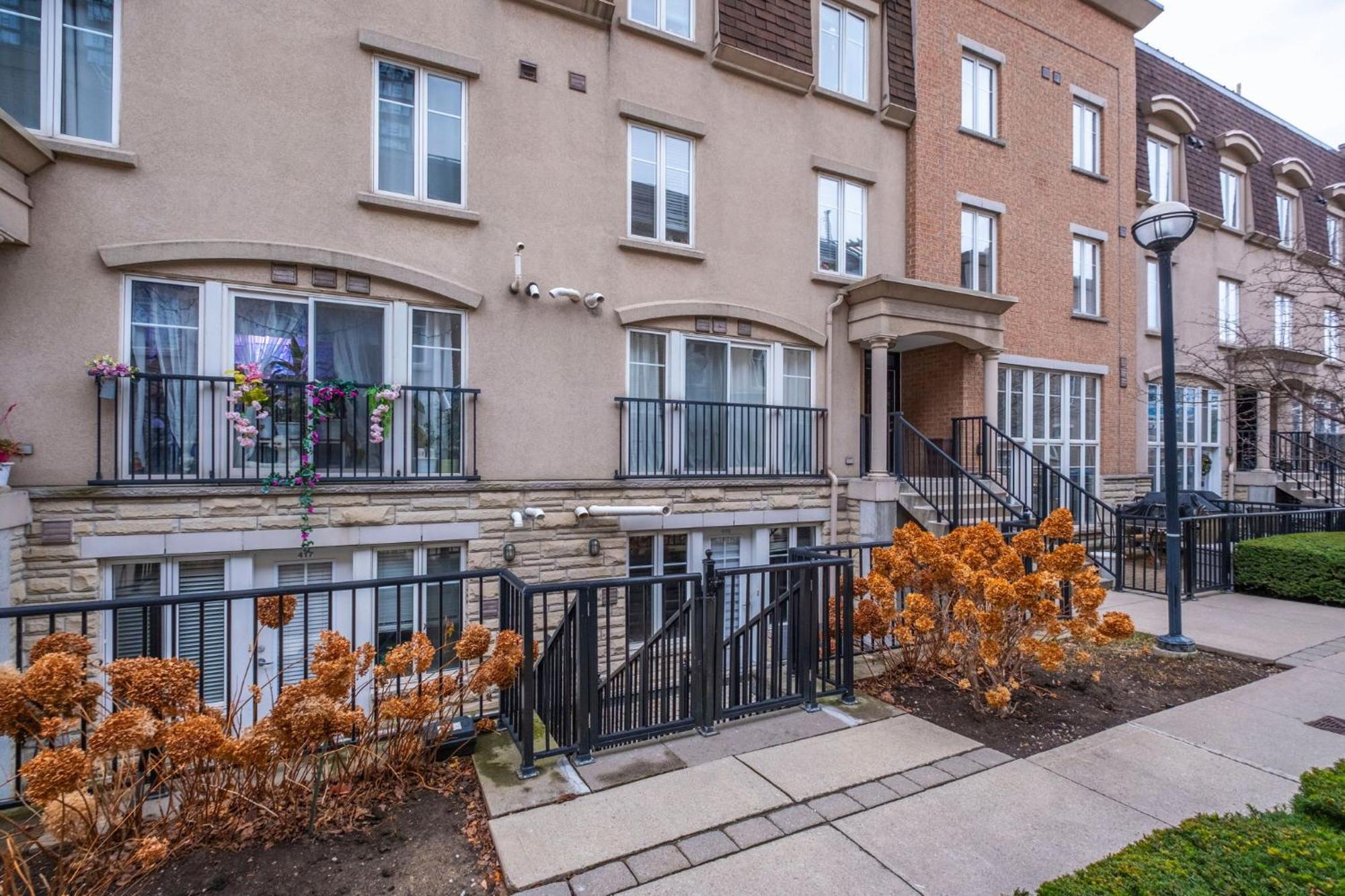 Liberty Village Townhouse Toronto Exterior foto